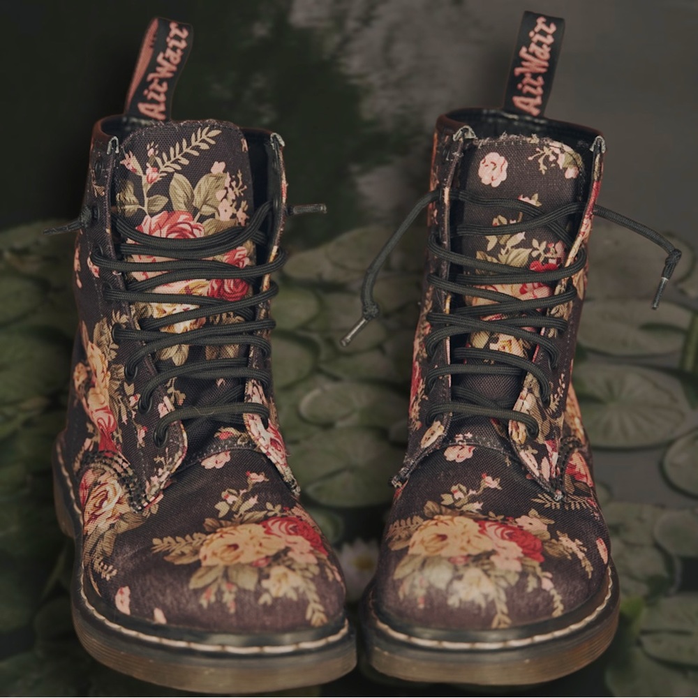 Floral Doc Martins Lace Up Boots 🪷
